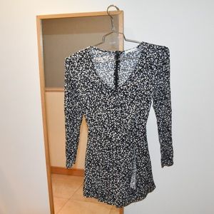 BERSHKA mini daisy romper